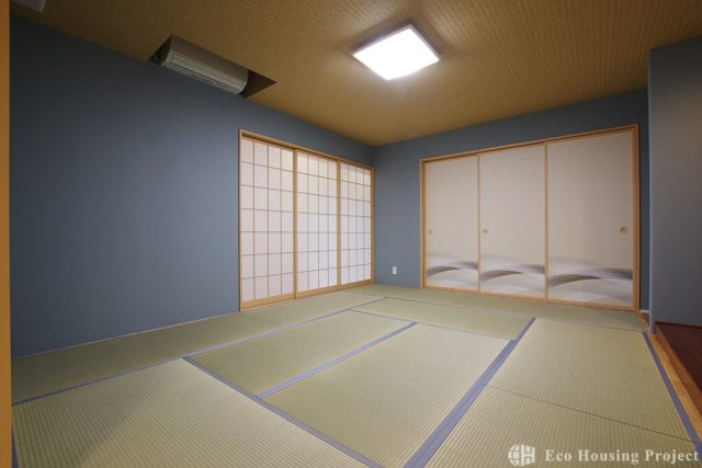 3世帯が暮らす延床80坪ダブルLDKの邸宅！メンテナンスコストも軽減のコートハウス