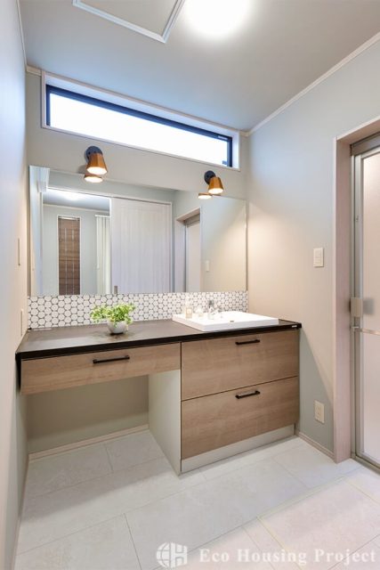 無垢や塗り壁がおしゃれな自然派の平屋