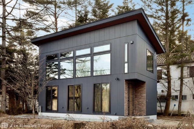 とことん開放感にこだわった２階LDKで借景を楽しむ家