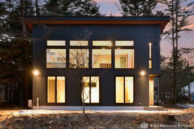 とことん開放感にこだわった２階LDKで借景を楽しむ家