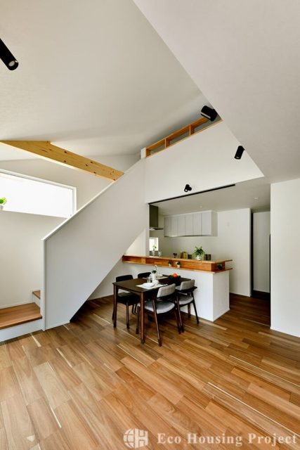 遊び心満載の平屋！ヌック・ロフト・テラスで家族団らんを楽しむ家