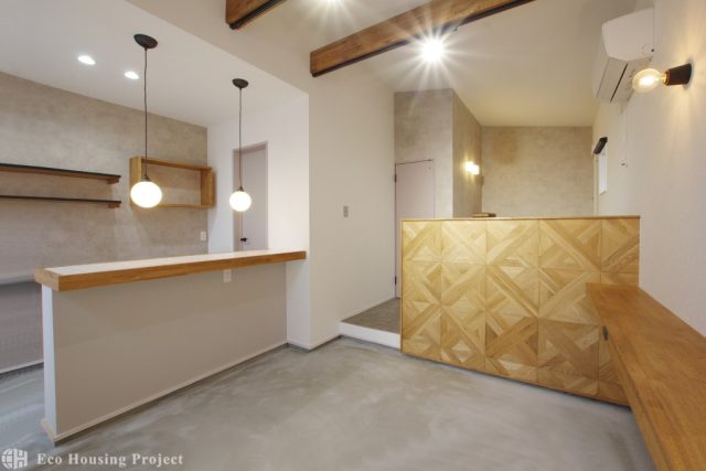 吹き抜け×鉄骨階段×家事ラク！おしゃれなアトリエにもこだわった家