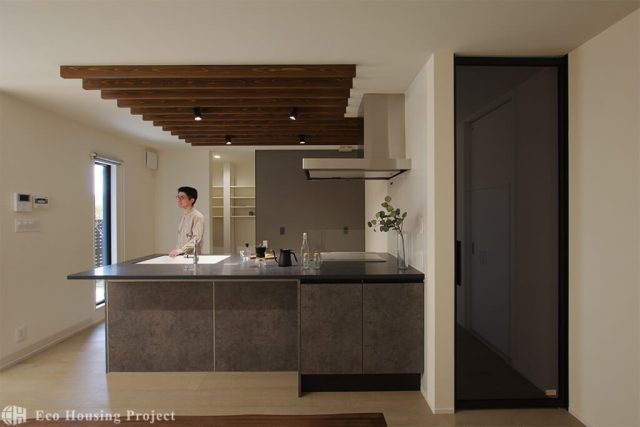 おしゃれな外構が映える和モダンな家