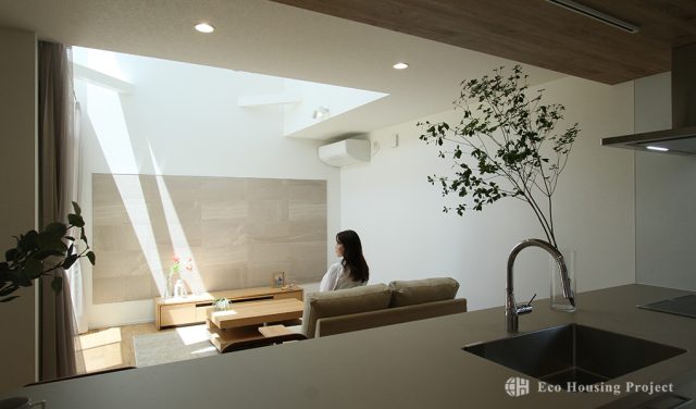 外で趣味を楽しむ、なかにわの家