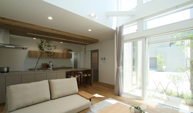 外で趣味を楽しむ、なかにわの家