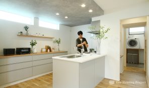 アウトドアを楽しむおしゃれなガーデンテラス！1階家事完結型の家事楽ハウス