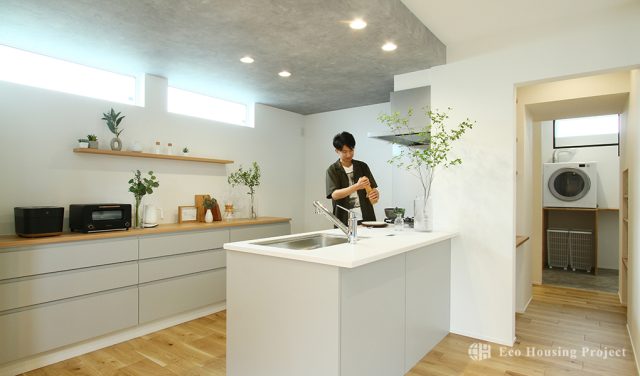 アウトドアを楽しむおしゃれなガーデンテラス！1階家事完結型の家事楽ハウス