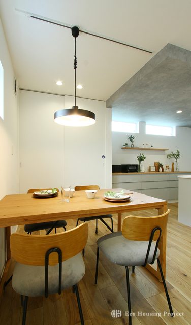 アウトドアを楽しむおしゃれなガーデンテラス！1階家事完結型の家事楽ハウス