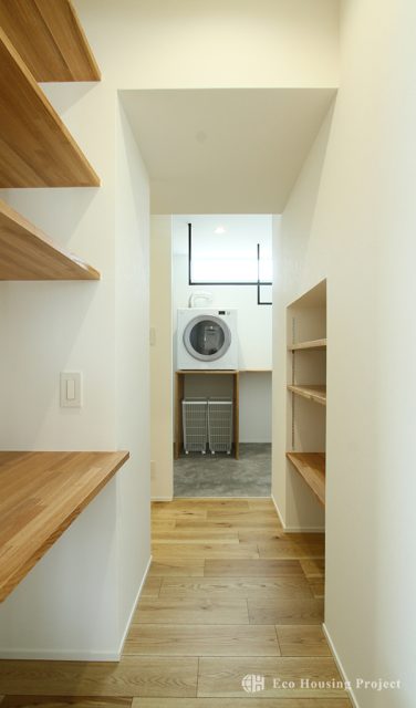 アウトドアを楽しむおしゃれなガーデンテラス！1階家事完結型の家事楽ハウス