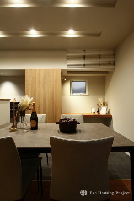 美しいタイル外壁×ラグジュアリーなインテリア!メンテナンスコストを大幅に軽減する高耐久ハウス