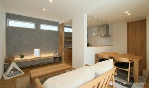 開放感あふれる2階リビング×家事ラクのインナーガレージハウス