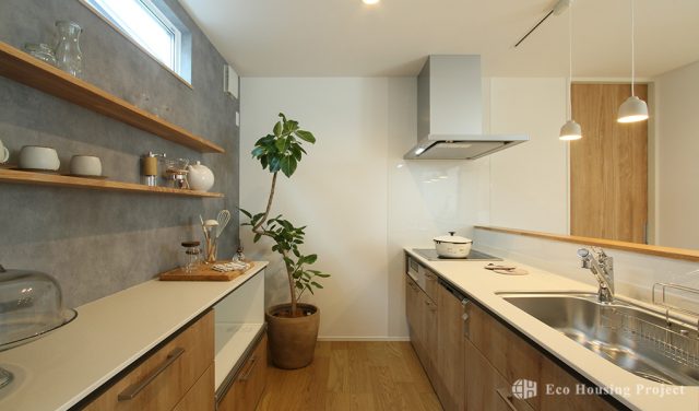 開放感あふれる2階リビング×家事ラクのインナーガレージハウス