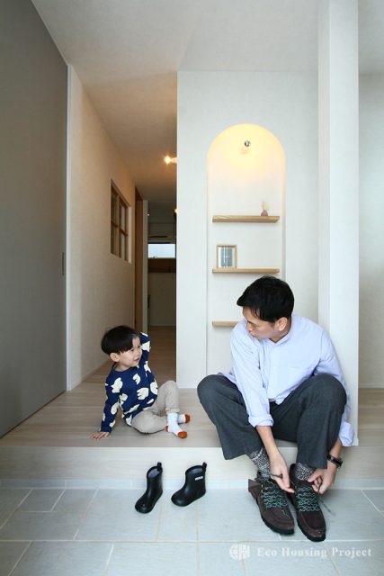 庭のある丁寧な暮らしを愉しむ。子育て家族のための家事ラクコートハウス