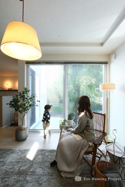 庭のある丁寧な暮らしを愉しむ。子育て家族のための家事ラクコートハウス