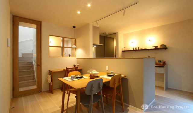 庭のある丁寧な暮らしを愉しむ。子育て家族のための家事ラクコートハウス