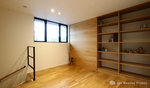 重厚感と開放感を纏う邸宅 －30帖LDK×ワイドガレージ－