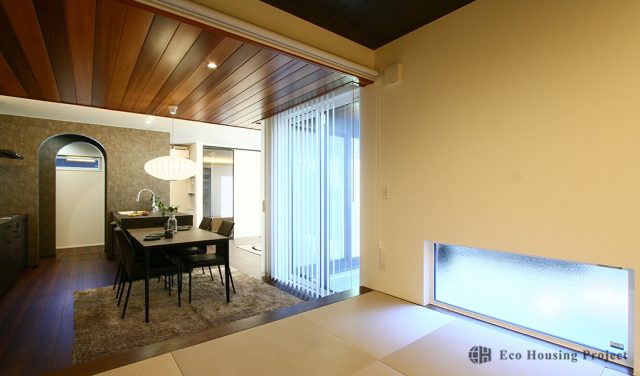 グラフテクトキッチン採用！和モダンインテリアなコートハウス