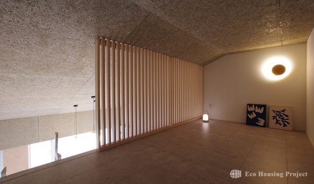 田園風景を望む、開放感あふれるロフト付きLDKの平屋