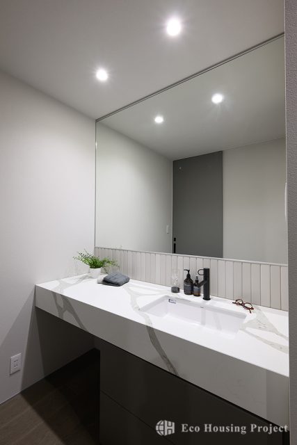 断熱の頂点『断熱等級7』性能とデザイン美を両立する平屋