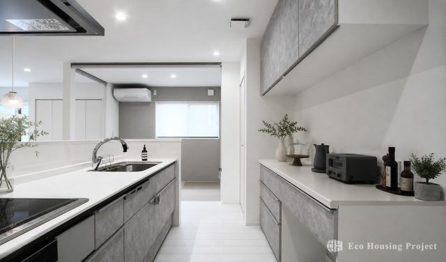 延床61坪の完全分離型二世帯住宅!ストレスフリーな同居生活を叶えた家